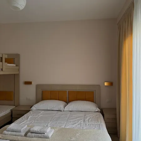 Apartment Majola *