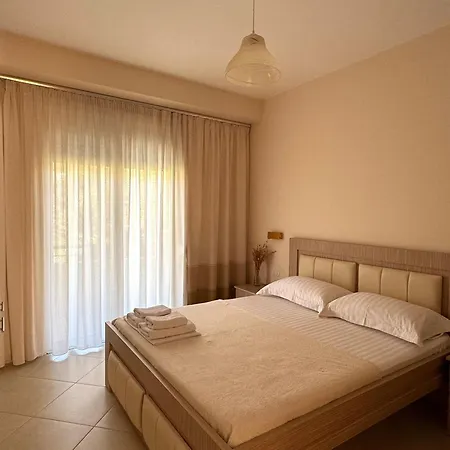 Majola * Sarande