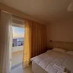 Majola Sarandë